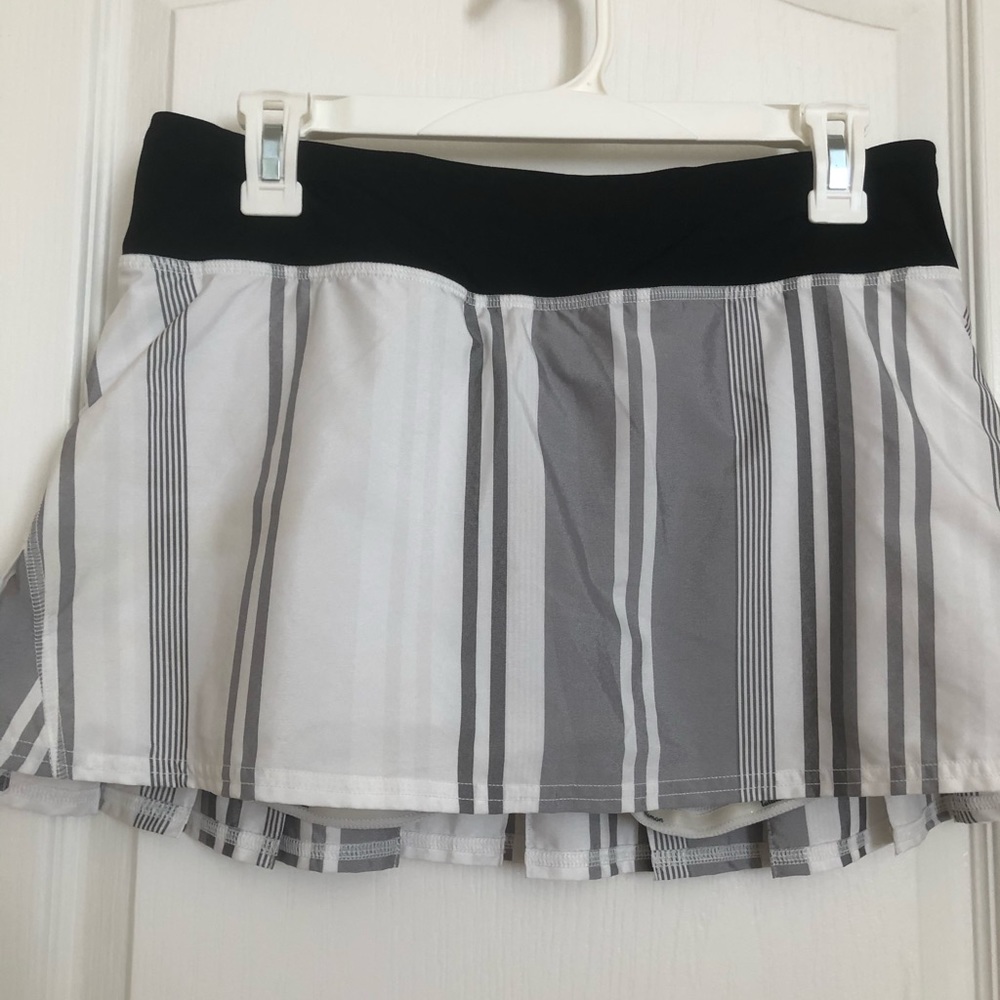 Lululemon pace setter skirt size 6